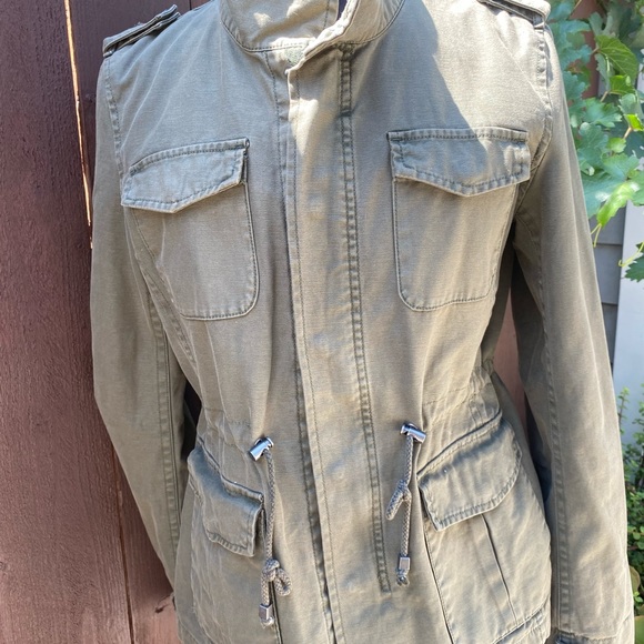 Women’s Levi’s Size Medium Utility Jacket - Picture 5 of 8